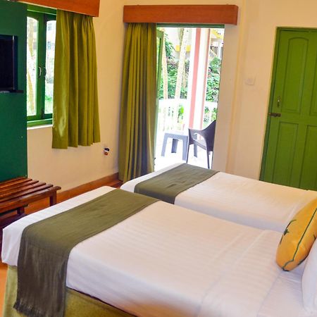 Bambolim Beach Resort Экстерьер фото