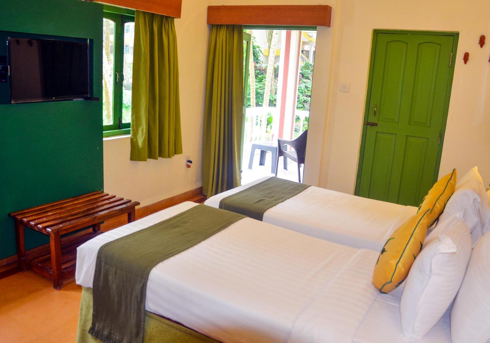 Bambolim Beach Resort Экстерьер фото